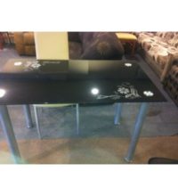 דגם שולחן זכוכית 1.20*70 יש בלבן ושחור 5641236